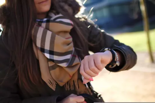 Burberry: בית אופנה בריטי יוקרתי